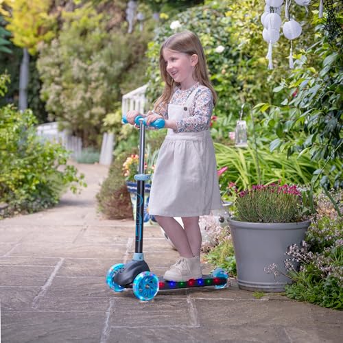 EVO-Eclipse-Trottinette-lumineuse-a-3-roues-Trottinette-pour-enfants-avec-poignee-reglable-en-hauteur-Trottinette-a-hauteur-de-poignee-reglable-pour-garcons-et-filles-Trottinette-pour-enfants-0-1